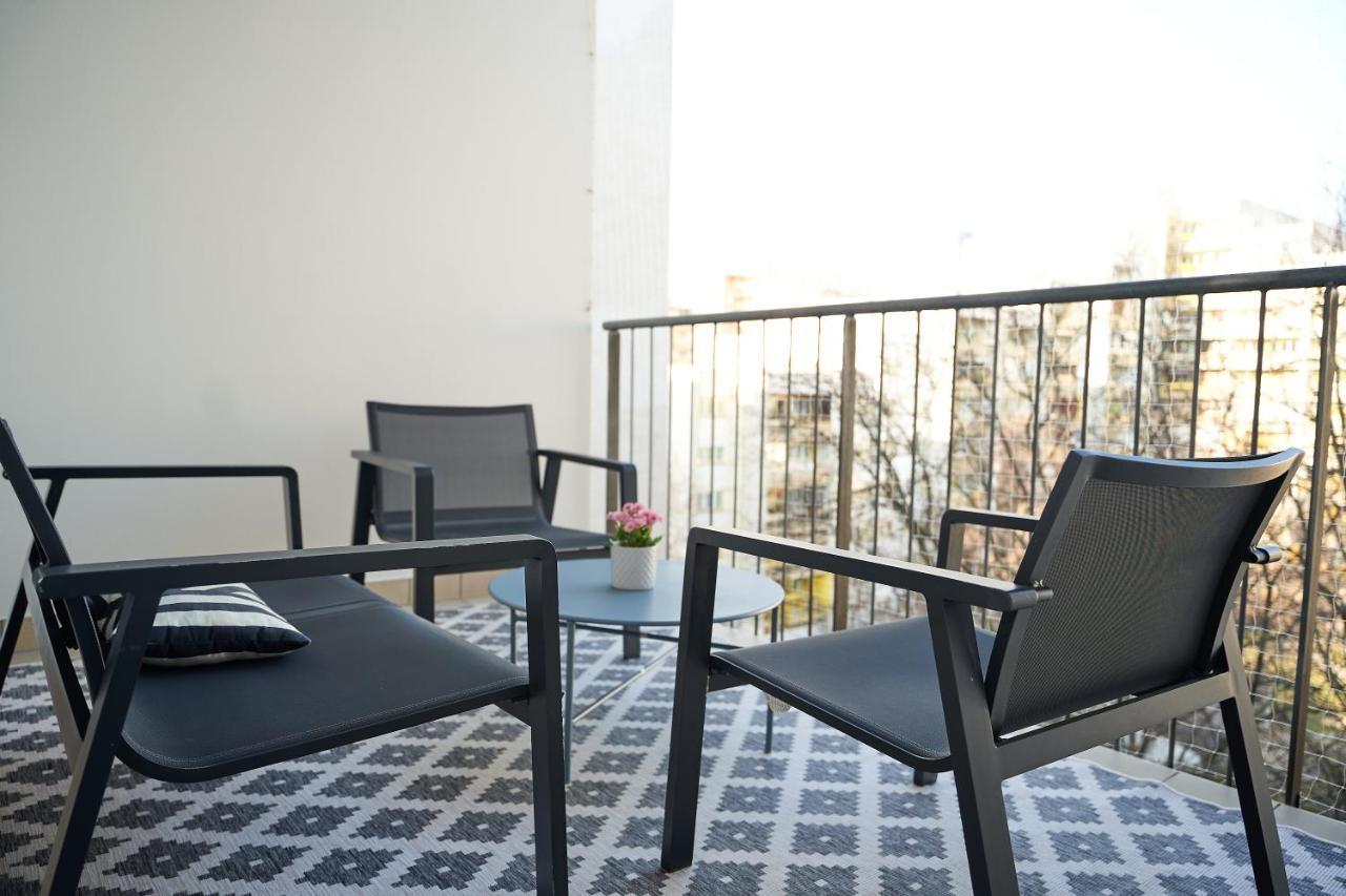Trendy Apartment Zentral Gelegen Wenen Buitenkant foto