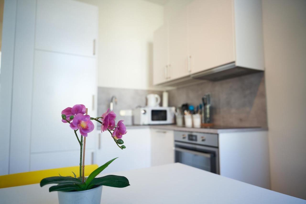Trendy Apartment Zentral Gelegen Wenen Buitenkant foto