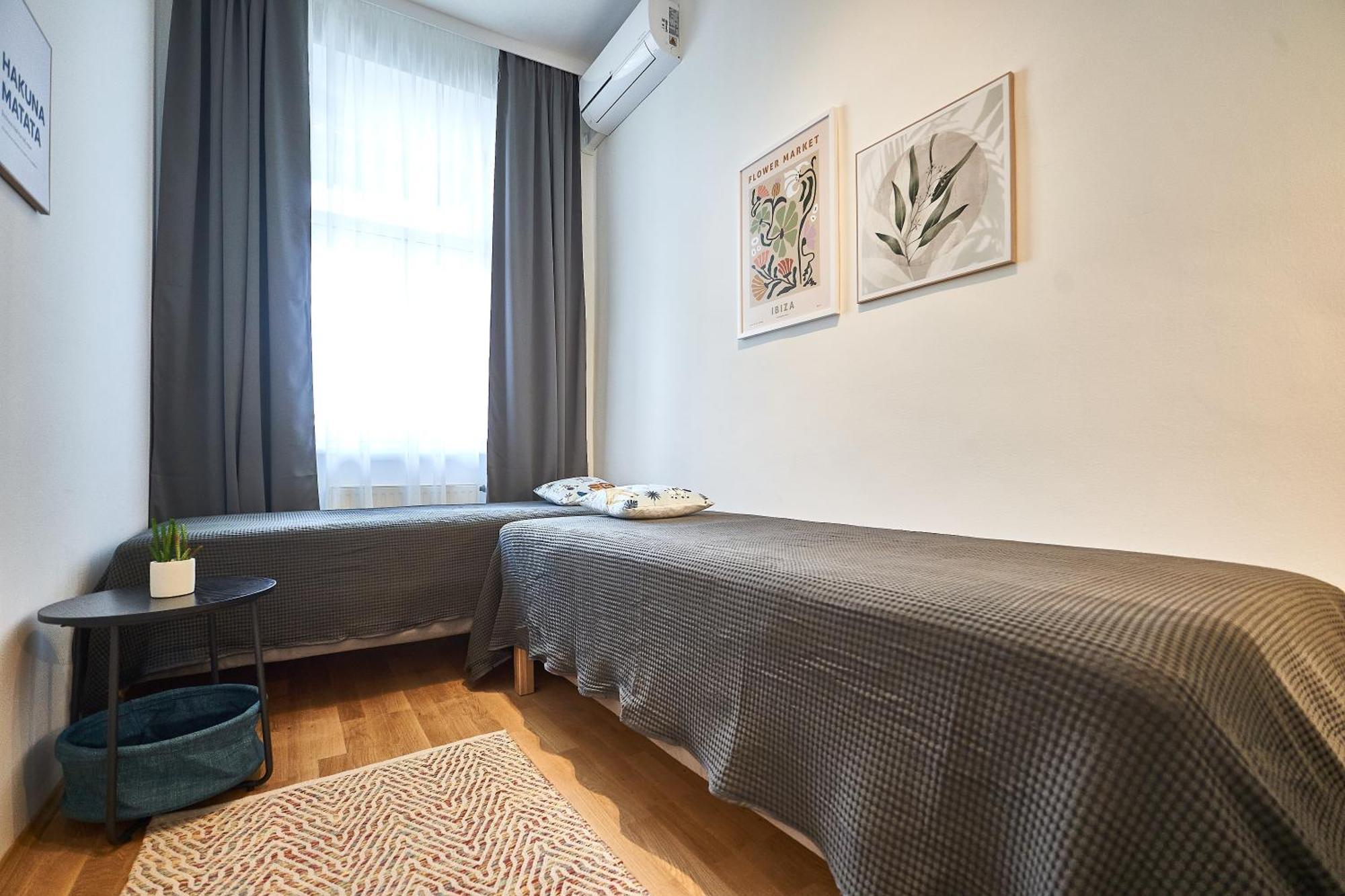 Trendy Apartment Zentral Gelegen Wenen Buitenkant foto
