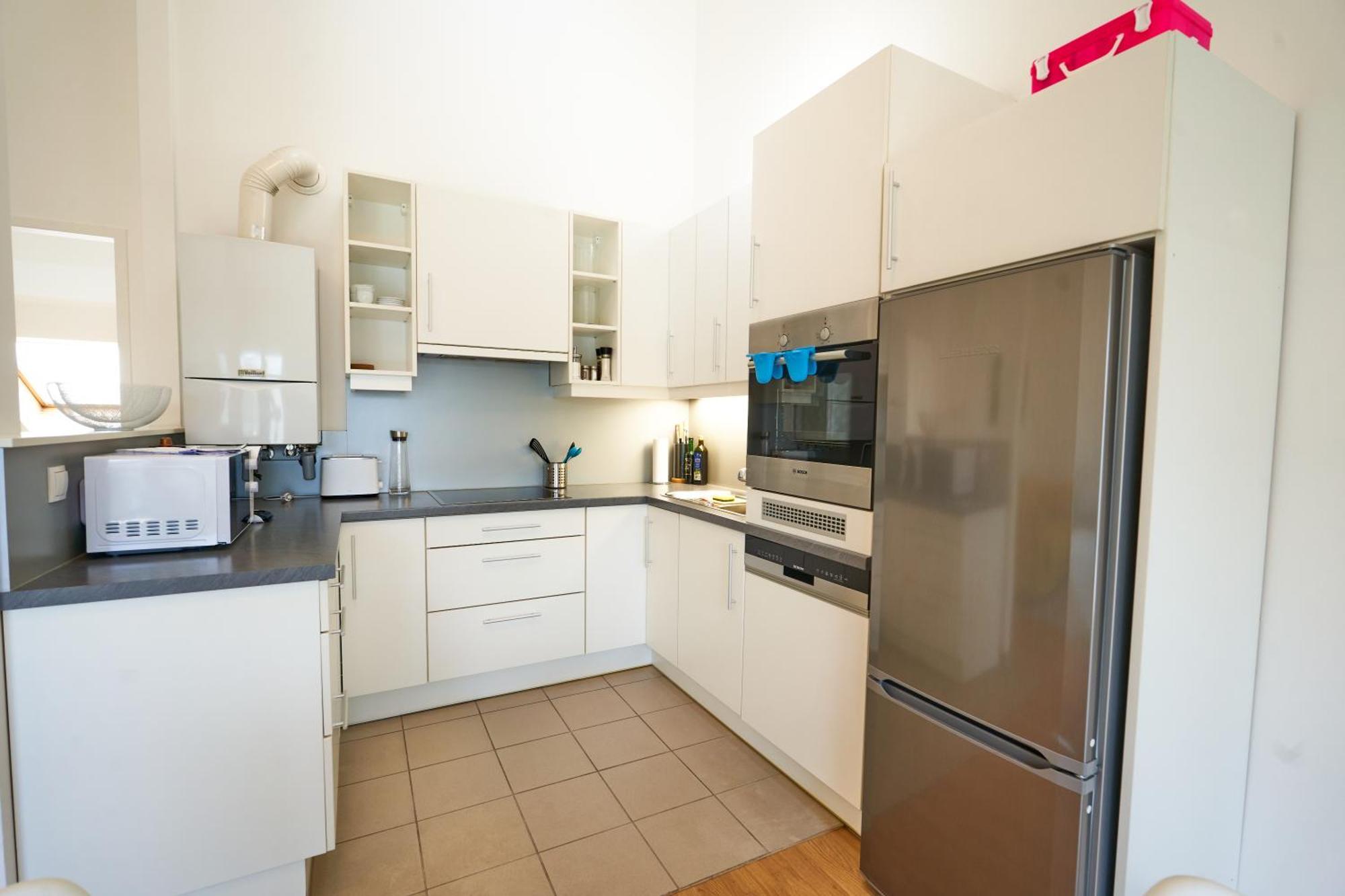 Trendy Apartment Zentral Gelegen Wenen Buitenkant foto