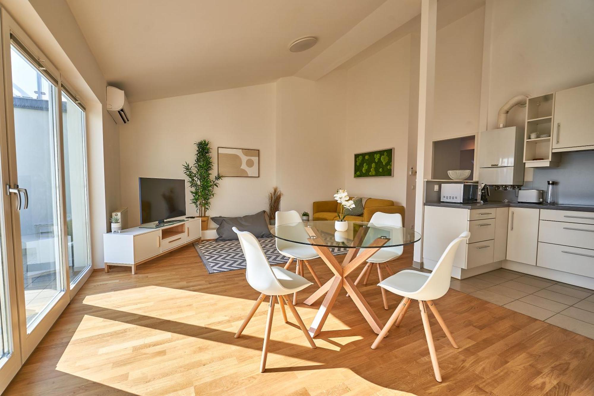 Trendy Apartment Zentral Gelegen Wenen Buitenkant foto