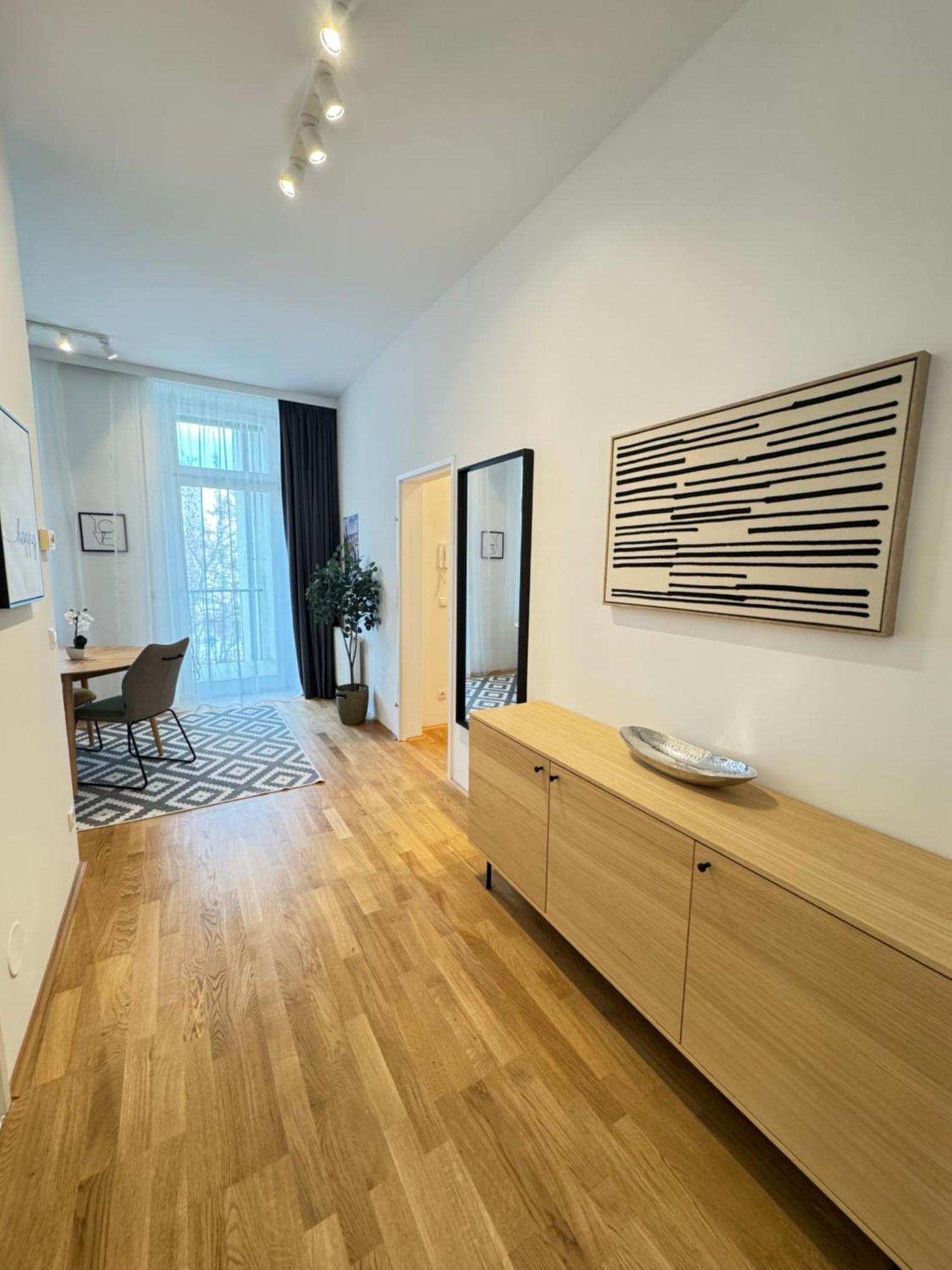 Trendy Apartment Zentral Gelegen Wenen Buitenkant foto