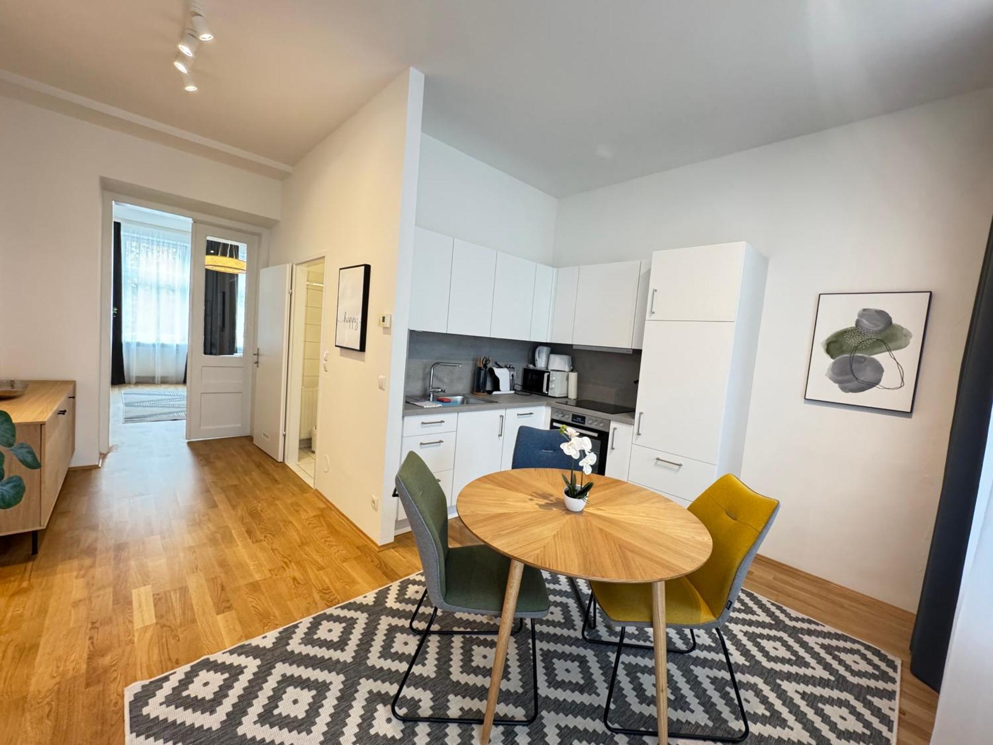Trendy Apartment Zentral Gelegen Wenen Buitenkant foto