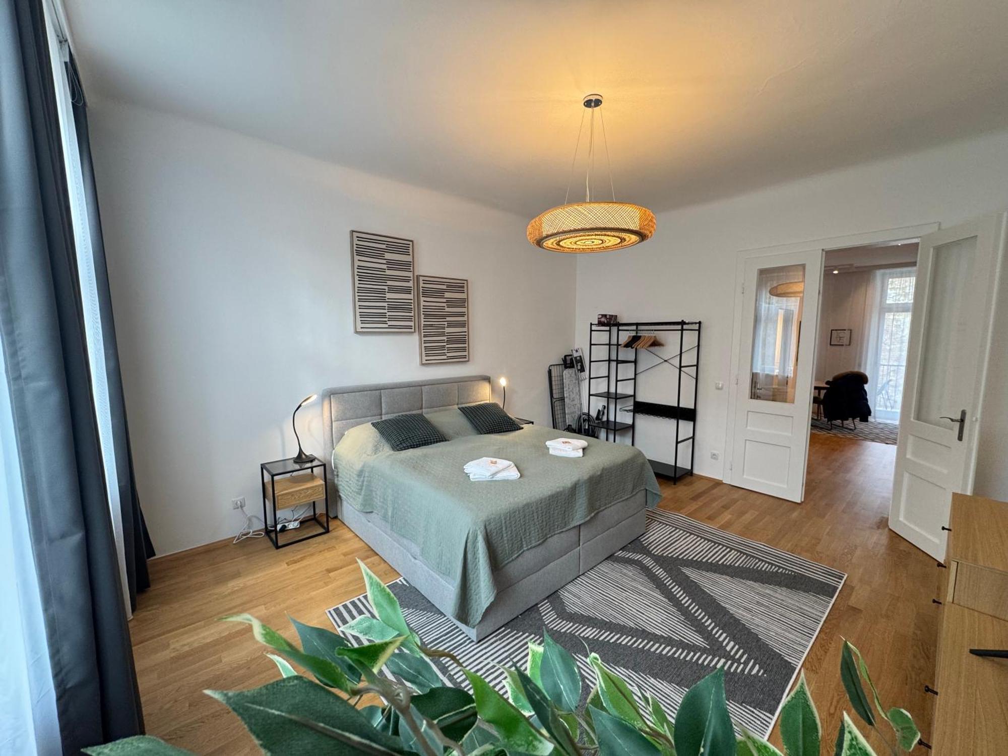 Trendy Apartment Zentral Gelegen Wenen Buitenkant foto